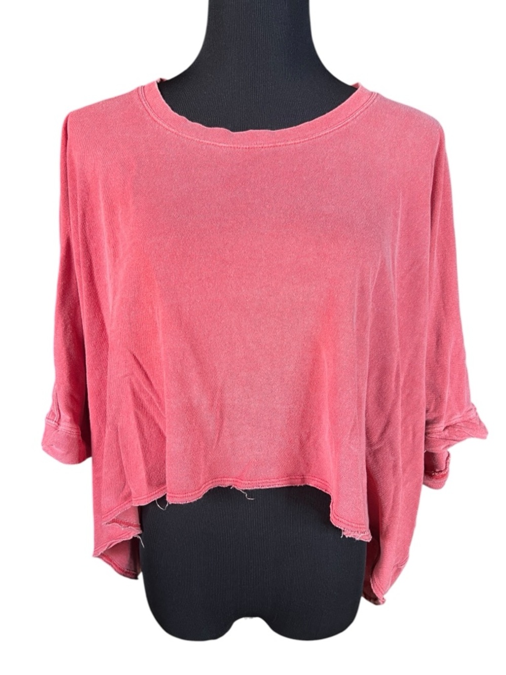 We The Free Cropped Boxy Tee Pink Oversized Raw Hem Boho Casual Top
Size Large